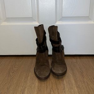 Suede brown leather boots by Aquatalia SZ 7.5 with buckles and stacked heel